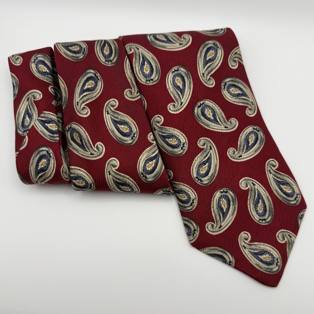 Brooks Brothers Silk Tie OS Burgundy Red Paisley Classic Preppy Dark Academia